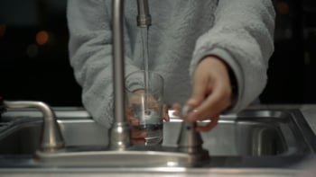 PUR vs Brita: Which Filter Makes More Sense for Your Home?