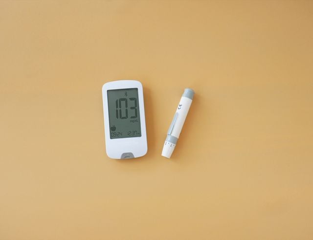 TDS meter before and after water filter